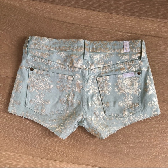 ⭐️7 for All Mankind⭐️Pastel Green Gold Metallic Print Denim Jeans Shorts Sz 24 - Picture 9 of 16